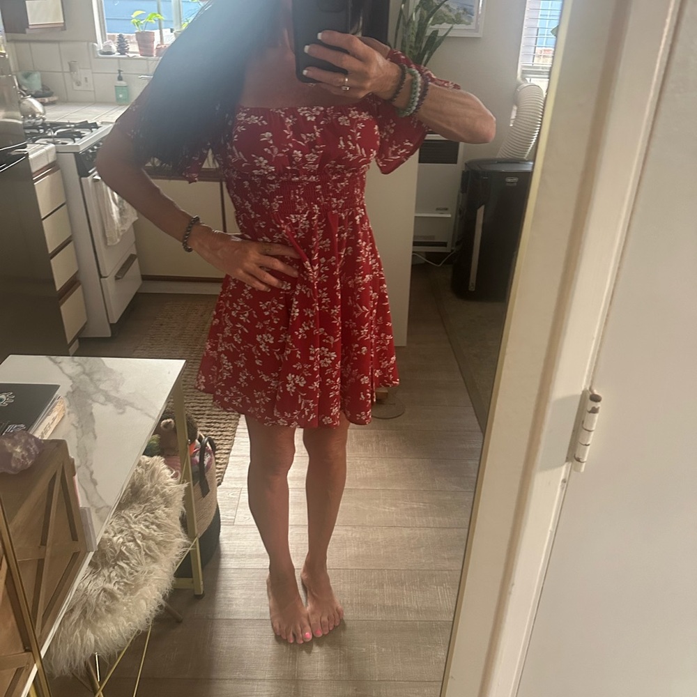 Trendy Boutique Strapless Red Dress